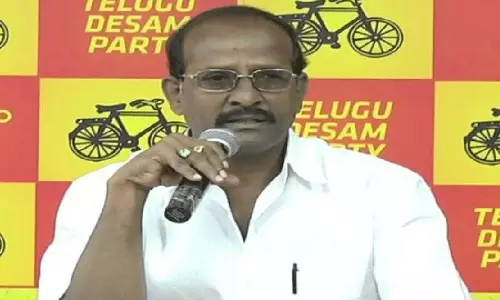 వాలంటీర్ల మీద తేల్చుడేనా ?