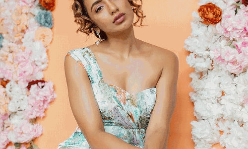 Tejaswi Shines in One-Shoulder Elegance!