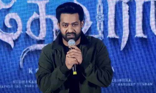 2025 లోనే యంగ్ టైగ‌ర్ తో వెట్రీమార‌న్!