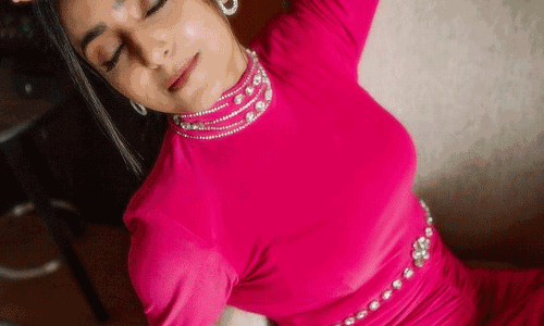 Avantika Mishras Style Will Make You Want to Upgrade Your Wardrobe Avantika Mishras Style Will Make You Want to Upgrade Your Wardrobe