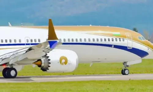 అంబానీ కొత్త జెట్.. విమానం కాదు కదిలే ఇంద్రభవనం