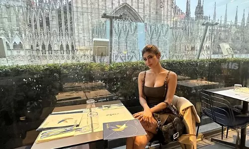 Mouni Roys Style Will Make You Want to Be Effortlessly Chic