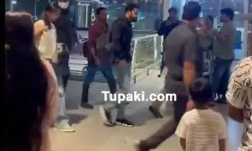 యూఎస్ కి ఎన్టీఆర్‌... ఫ్యాన్స్ లో తీవ్ర అసంతృప్తి