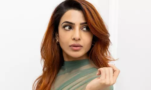 ట్రెండీ డ్రెస్ లో సామ్.. వ్వాటే లుక్