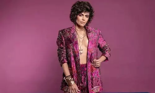 సాహో లేడీ 52 వ‌య‌సులో చెల‌రేగిపోయిందిగా