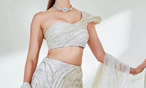 Disha Patani’s Dress is Perfect for an Evening Out