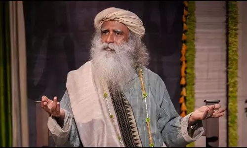 సద్గురు ఈశా ఫౌండేషన్  కేసు.. కోర్టు కీలక వ్యాఖ్యలు.. రంగంలోకి పోలీసులు!