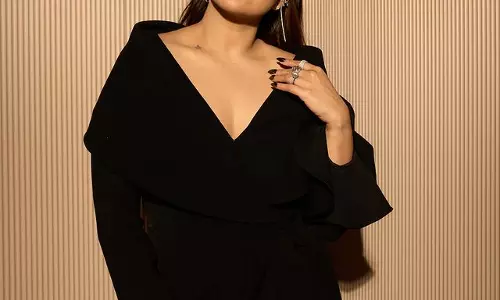 Sonakshi Sinha’s Dress Will Have You Dreaming of a Stylish Look
