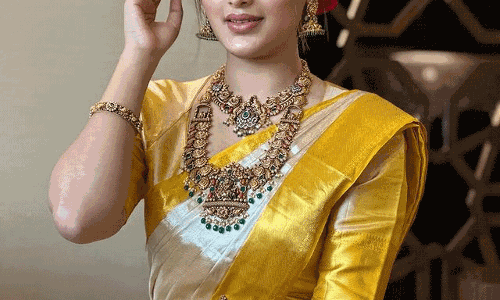 Nidhhi Agerwal is the Epitome of Elegance in These Photos