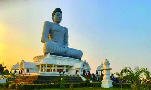 అమరావతి రాజధాని కాదా...లీగల్ గా ఎన్నో చిక్కులు ?