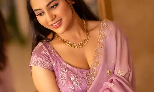 Hamida Khatoon’s Wardrobe is Every Fashion Enthusiast’s Dream