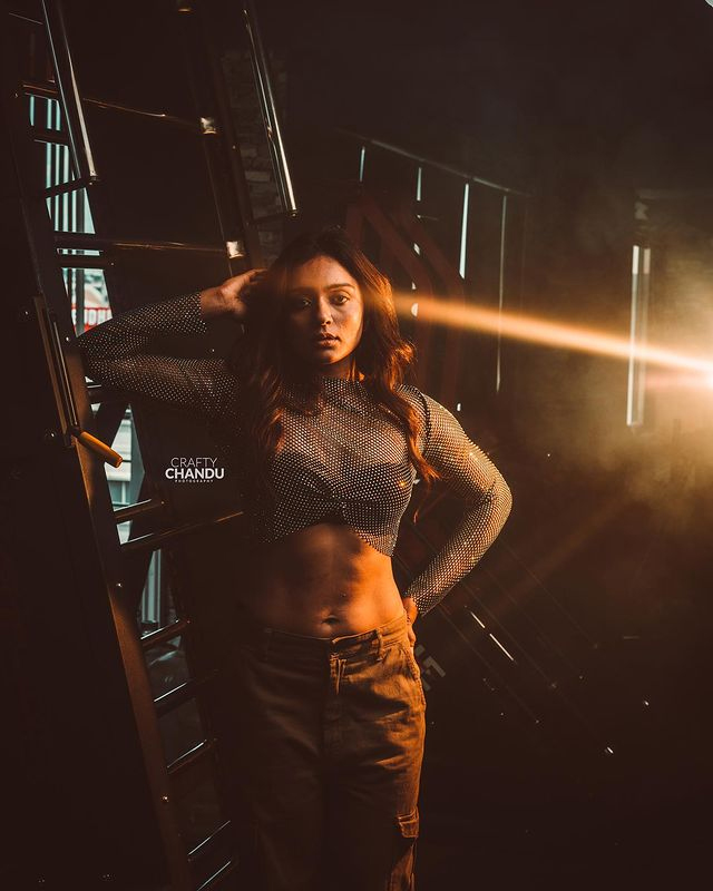 Vithika Sheru Shines in This Beautiful Dress Vithika Sheru Shines in This Beautiful Dress