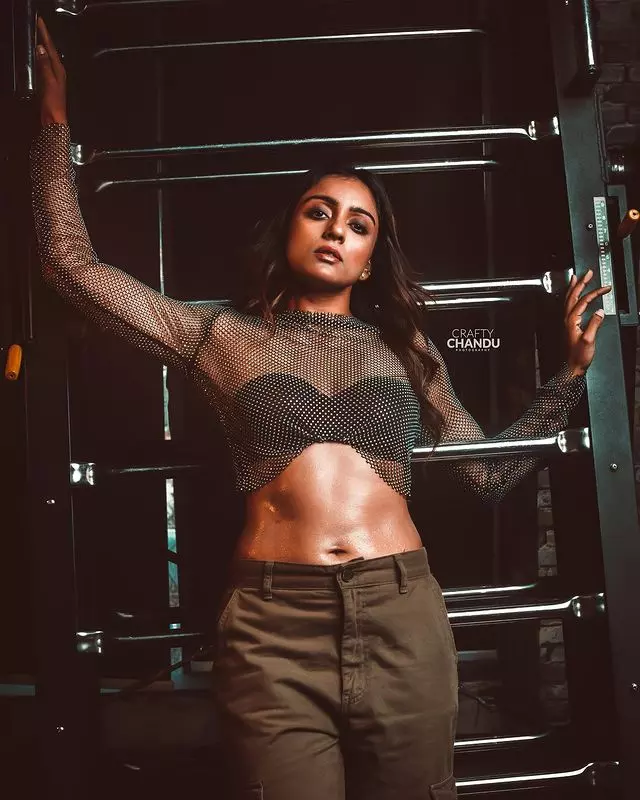 Vithika Sheru Shines in This Beautiful Dress Vithika Sheru Shines in This Beautiful Dress