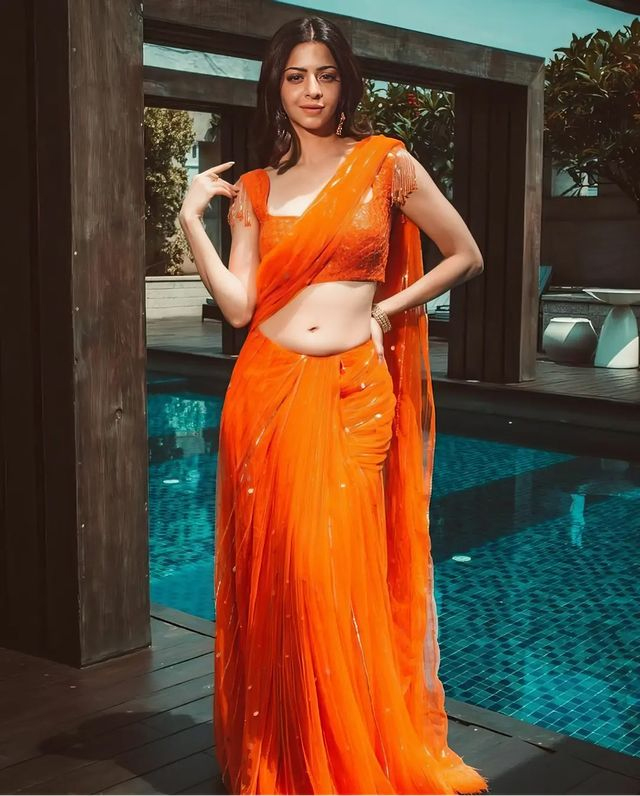 Vedhikas Show-Stopping Red Look