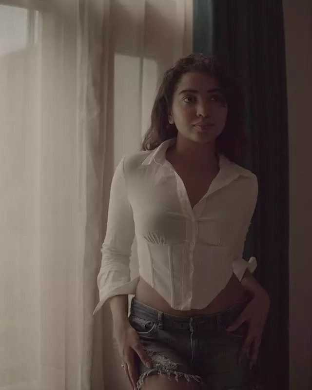 Shivathmika Rajashekars Casual Glam Look Shivathmika Rajashekars Casual Glam Look