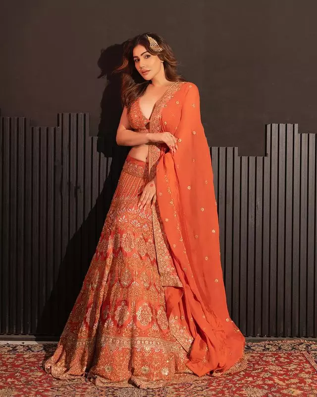 Kangna Sharma:  Amaze Chic Trailblazer