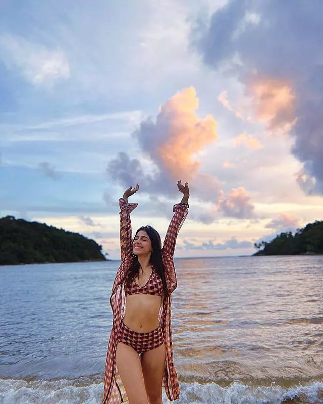 Alaya F Dazzles the Crowd in This Dress Alaya F Dazzles the Crowd in This Dress