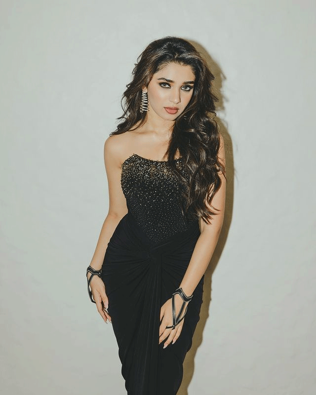 Krithi Shetty: A Rising Star with Classy Dress Choices Krithi Shetty: A Rising Star with Classy Dress Choices