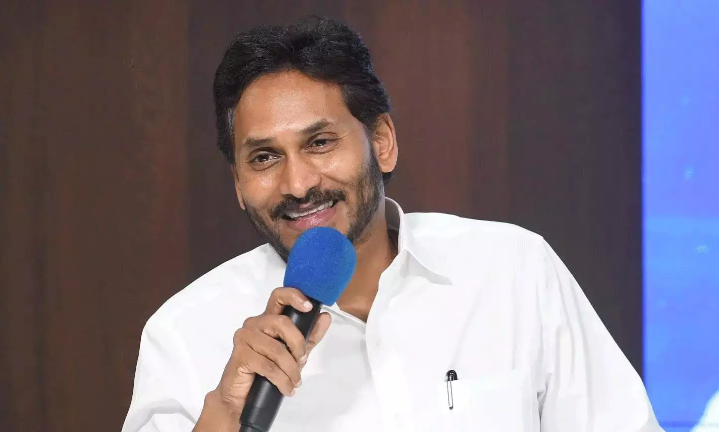 మోపిదేవి మీద జగన్ హాట్ కామెంట్స్