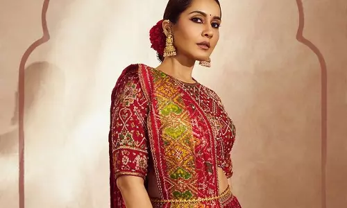 Fall in Love with Raashi Khanna’s Latest Dress