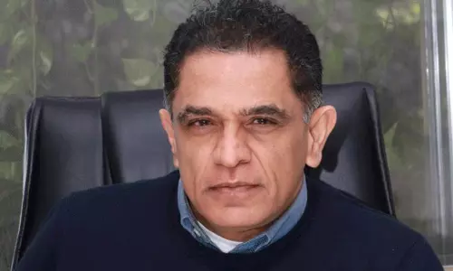 ఫైనాన్షియ‌ర్ అప్పు తీర్చేసిన నిర్మాత‌.. స్టార్ హీరో ఫుల్ హ్యాపీ!