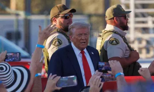 ట్రంప్ ర్యాలీలో మరో కలకలం.. మూడో హత్యాయత్నం?