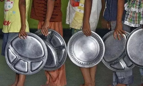 దేశంలో ఆక‌లి కేక‌లు.. మోడీ పాల‌న‌లోనే పెరిగాయంట!