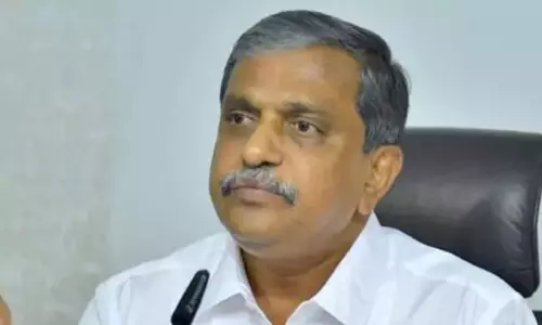 వైసీపీలో సజ్జల అనధికారిక ఒంటరి?