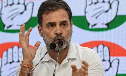 జనవరిలో ఏపీకి రాహుల్ ...వైసీపీ నుంచి భారీ జంపింగ్స్ ?