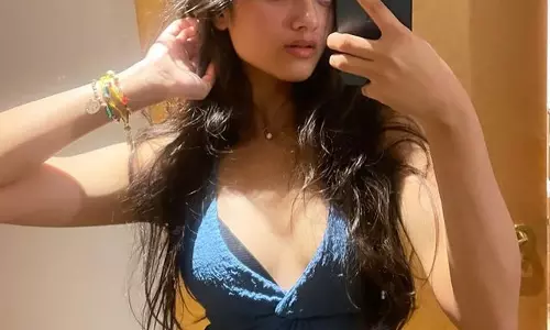 Bhagyashri Borses Temperature Raising Instagram Moments