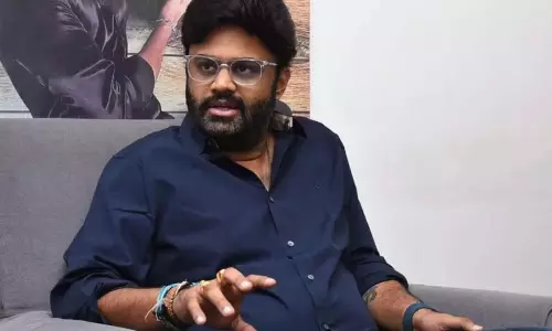 పెద్ద హీరోల సినిమాల్లో ఇంకేం అక్కర్లేదా?