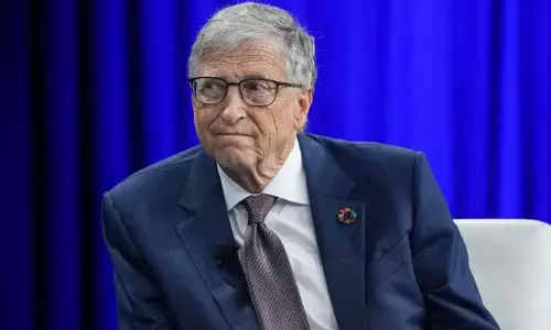 ట్రంప్ కు మస్క్... హారిస్ కోసం బిల్ గేట్స్... తెరపైకి భారీ విరాళం!