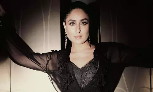 బ్లాక్ డిజైన్ లో వైట్ మెరుపు మ‌తి పోవాల్సిందే!