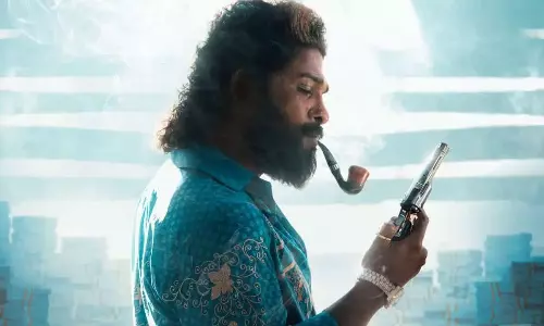 పుష్ప రాజ్ దెబ్బ.. చేసేదేమి లేక డ్రాప్ అయ్యారుగా!