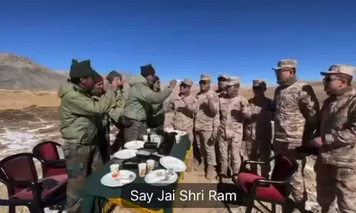 సరిహద్దుల్లో.. చైనా సైనికులతో జైశ్రీరామ్ అనిపించిన భారత జవాన్లు