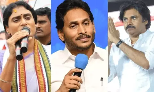 జగన్ వర్సెస్ షర్మిల :  పవన్ పెద్ద బాంబే పేలుస్తారా ?