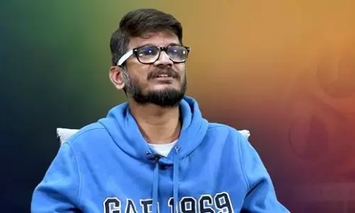 వైరల్‌ : అప్పులతో ఆడంబరాలు గురించి అనంత్‌ శ్రీరామ్‌