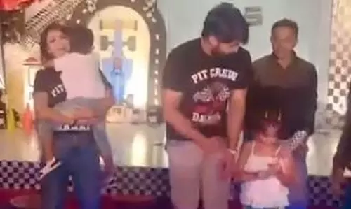 పార్టీలో ఇచ్చిప‌డేసిన స్టార్ హీరో!