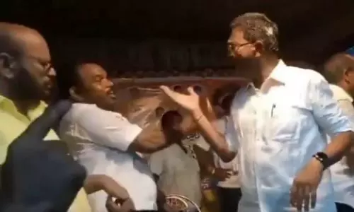 పిఠాపురంలో మరోసారి కూటమిలో కుమ్ములాటలు.. వీడియో వైరల్!