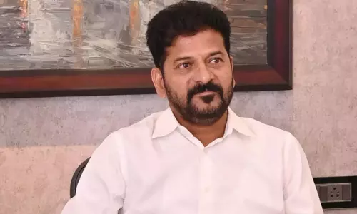 రేవంత్ కూడా కేసీఆర్ బాట‌లోనే.. కుల గ‌ణ‌న కుంప‌ట్లు!