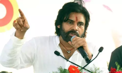 ఐ డోంట్ కేర్ అంటూ ఓపెన్ అయిపోయిన పవన్ !