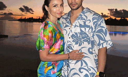 Soha is Effortlessly Chic by the Sea