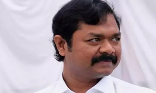 మర్డర్  కేసు.. మాజీమంత్రి దాడిశెట్టి రాజాకు హైకోర్టులో  బిగ్  షాక్!