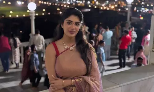 ట్రెడిషన్‌కి ట్రెండ్ టచ్.. సుప్రీత స్టన్నింగ్ పిక్