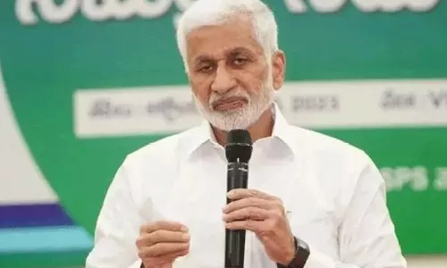 మోడీకి  బాబుకి మధ్య గ్యాప్ పెంచేలా వైసీపీ ఎంపీ ట్వీట్!