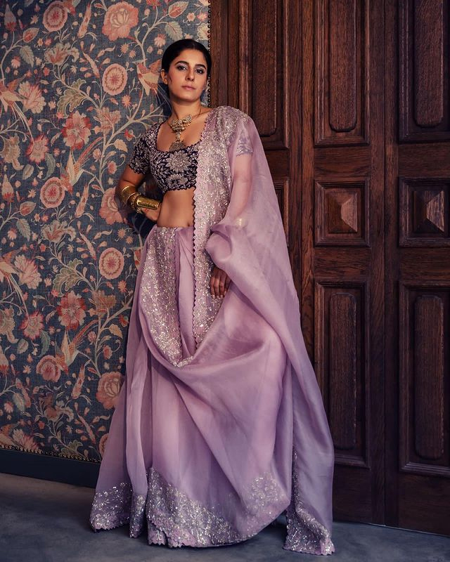 Isha Talwar Turns Heads with Low-neck Top Looks