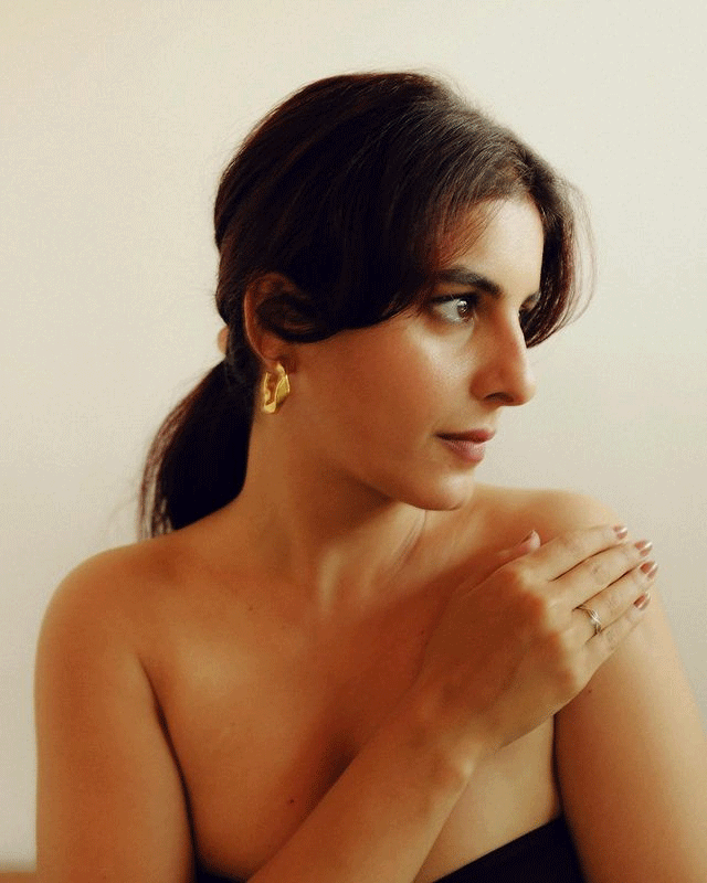 Isha Talwar Turns Heads with Low-neck Top Looks