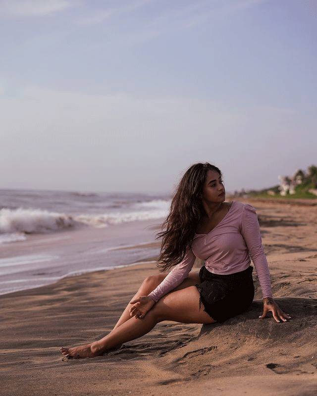 Deepthi stuns in the beach Deepthi stuns in the beach
