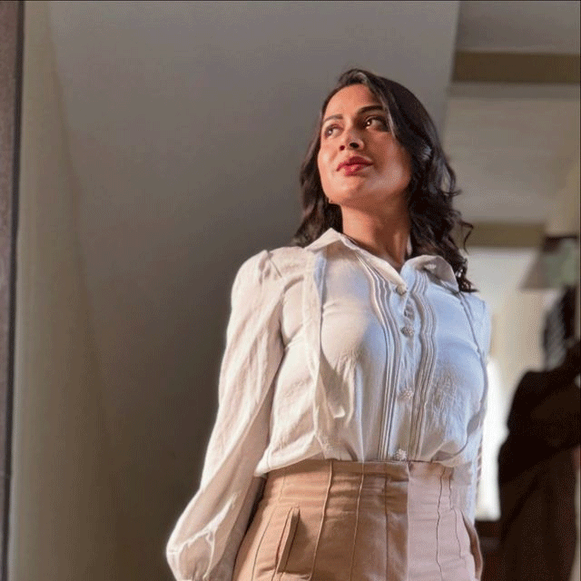 Inaya makes you fall in love in this dress