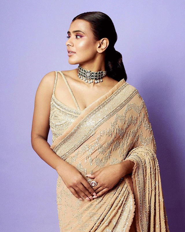 Gorgeous Hebah Patel Photos to Brighten Your Day Gorgeous Hebah Patel Photos to Brighten Your Day